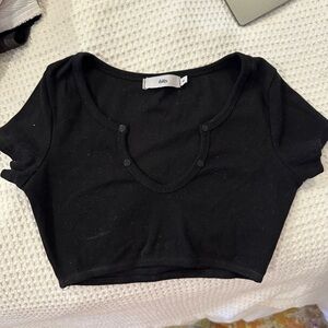 Black Adika Cropped T-Shirt